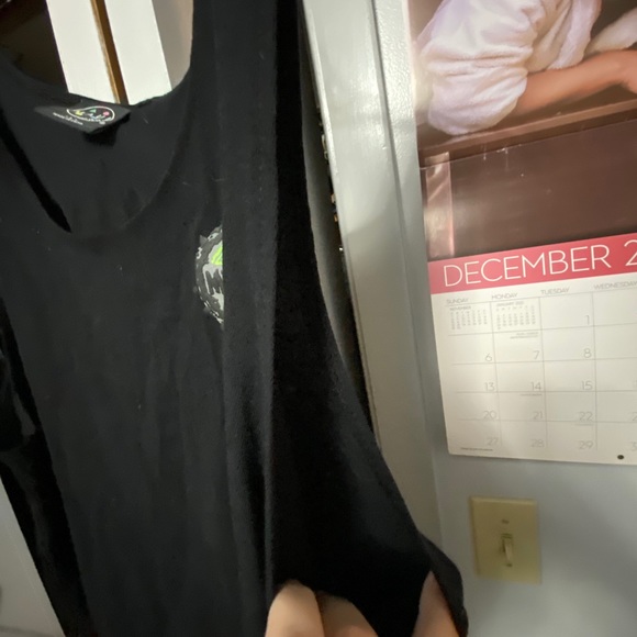 Tank top - Picture 3 of 5